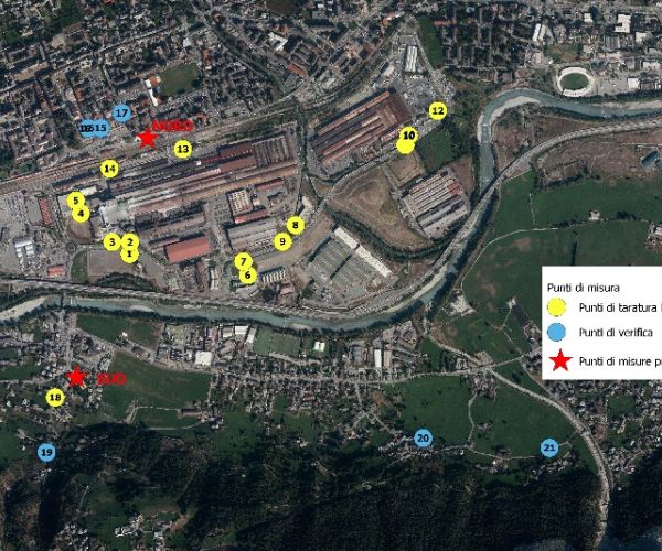 Area oggetto di studio: complesso siderurgico, edificato circostante e punti di rilievo fonometrico.