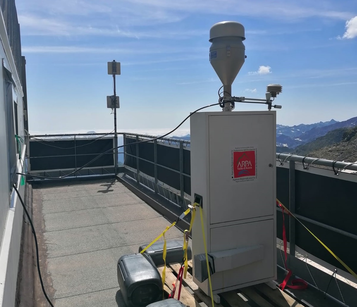 Sito del Passo dei Salati a 2900 m s.l.m., vicino al sito di ricerca LTER Istituto Mosso dell'Università di Torino