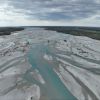 foto da drone del fiume tagliamento in friuli venezia giulia