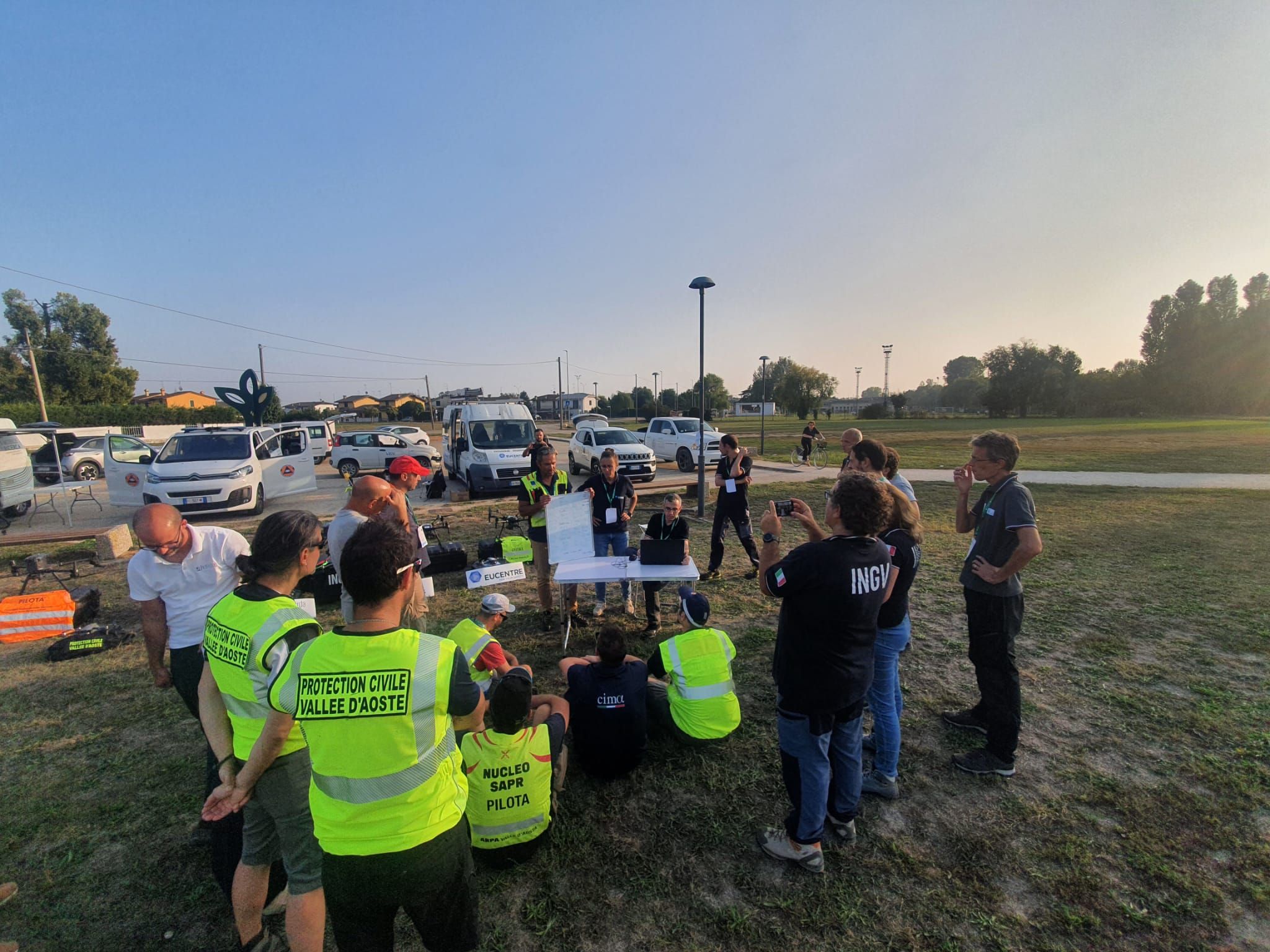 Foto esercitazione droni